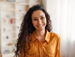 Syrielle, professeur de maths au collège à Moulins